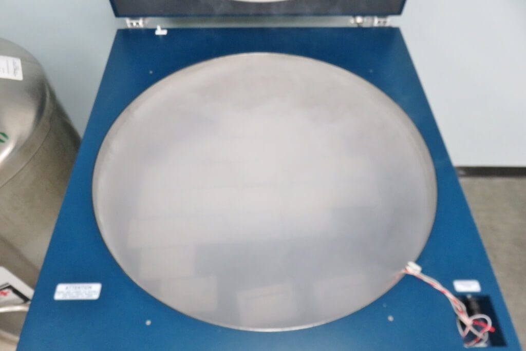 冰箱內部 冰箱內部